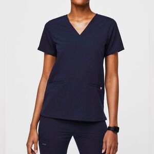 Figs Casma three-pocket scrub top Navy in Small